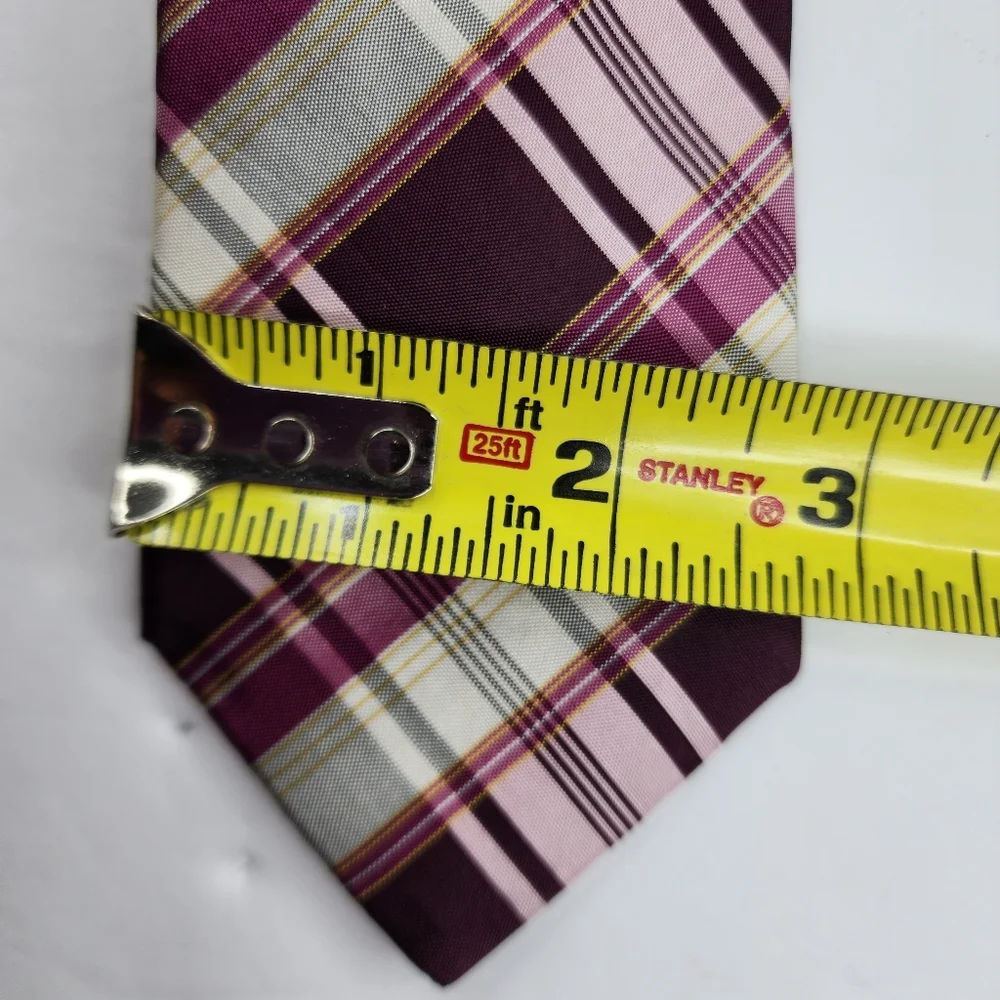 TRUE FORUM Multi-color Plaid Silk Tie.